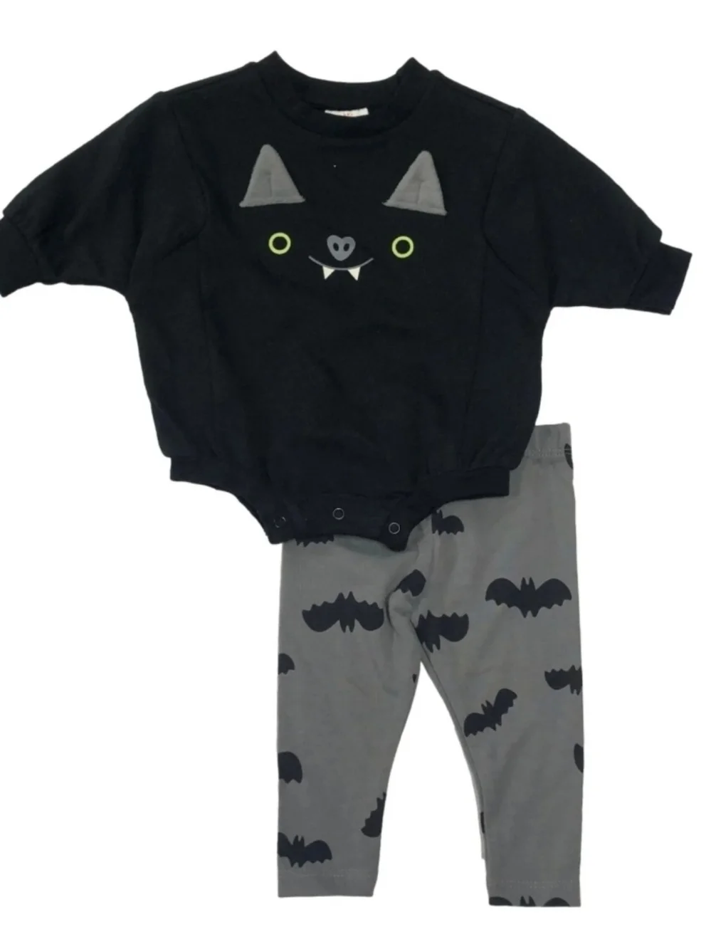 Cat & Jack Black Bat Face Top with Gray Bat Print Leggings